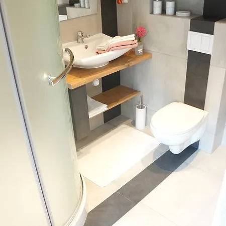 By The - Z Widokiem Na Jezioro !!! *