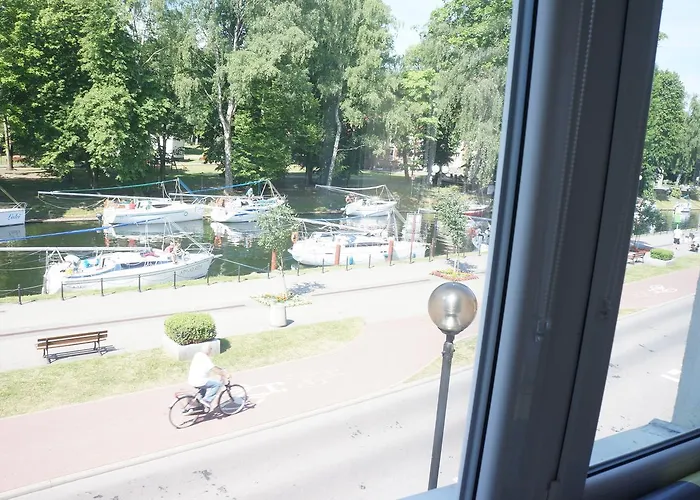 By The - Z Widokiem Na Jezioro !!! Apartament Giżycko